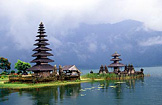 Temple at Lake Bratan